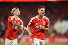 «Benfica está a caminho de ser a equipa que melhor pratica futebol na Liga»