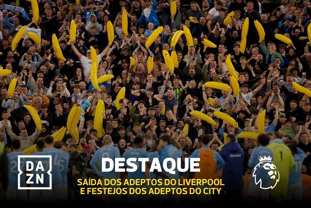 Da euforia ao silêncio: adeptos do Liverpool deixam Anfield antes do apito final