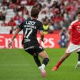 Alexander Bah durante o jogo com o Vitória de Guimarães