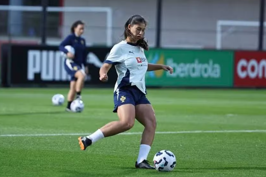 Alice Marques concentrada na preparação de jogo importante rumo ao Mundial - Foto: FPF