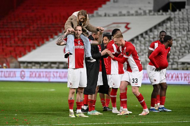 Antuérpia dá meia-dúzia após derrota no Dragão