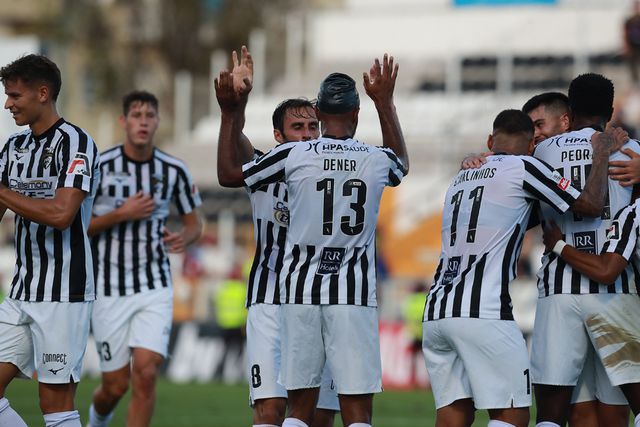 Não há chaves para trancar o caminho da baliza ao Portimonense