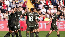 Conto de fadas continua: Girona vira resultado em Vallecas e segue na liderança