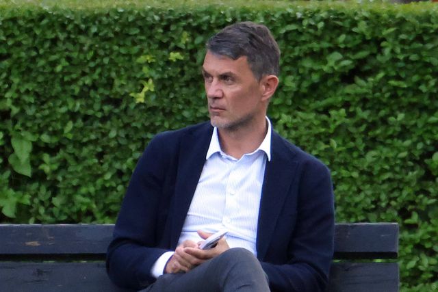 Al Ittihad procura diretor desportivo: Maldini favorito em lista com português