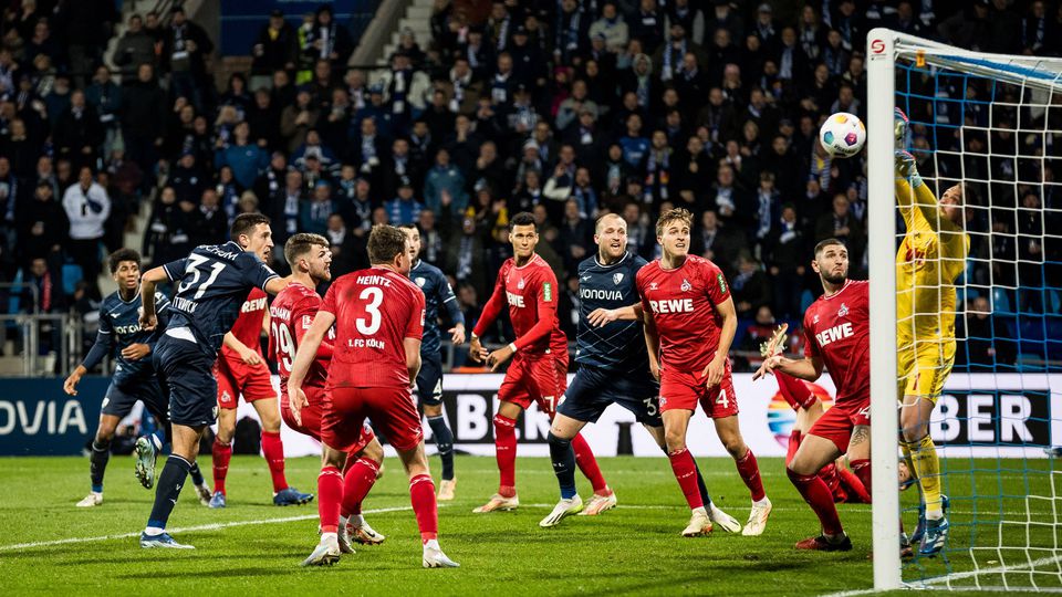 Bochum, de Gonçalo Paciência, e Colónia empatam em duelo de aflitos