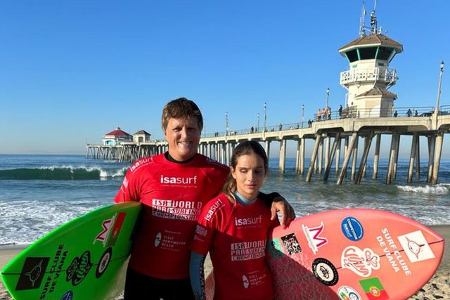 Marta é tricampeã mundial de surf adaptado, Camilo conquista bronze.