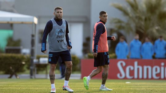 Otamendi e Di María nos convocados da seleção da Argentina