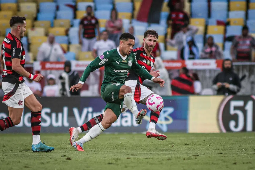 Guerra total! Palmeiras e Flamengo em ringue