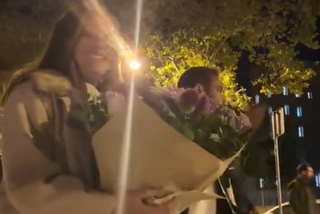 Momento captado pela câmara 'apanhou' Messi ao fundo