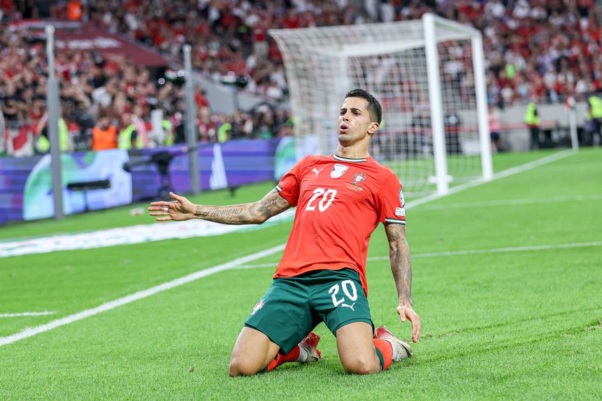 João Cancelo, lateral da Seleção Nacional