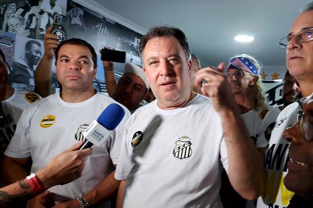 Santos despromovido e sem dinheiro: «Pior momento da história»