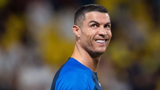 Vídeo: Cristiano Ronaldo faz 50.º golo do ano a passe de Otávio