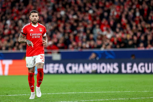 Otamendi: «A bola não quis entrar»