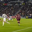 Juventus ganha a um Manchester City cada vez mais em crise