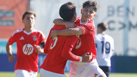 Youth League: Bolonha foi presa fácil para o Benfica