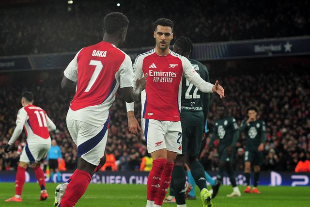 Arsenal, Feyenoord e Estugarda vencem em jogos com muitos golos
