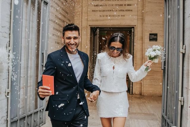 Salvio regressa ao clube dos casados (foto)