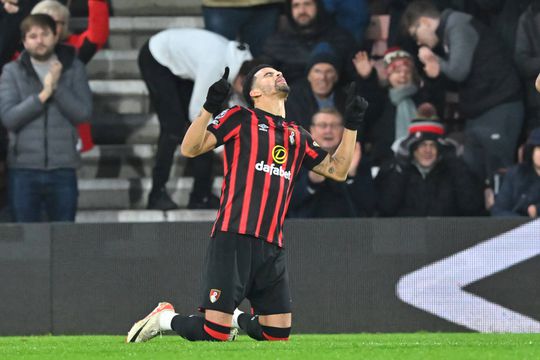 Premier League: prémio histórico para jogador do Bournemouth