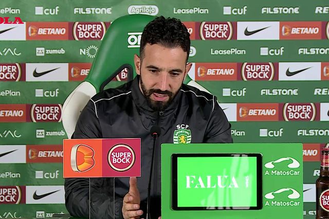 «Os jogadores têm que ser chamados à atenção»