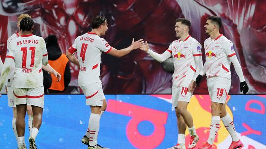 André Silva assiste e RB Leipzig vence Bremen na estreia de Kaboré