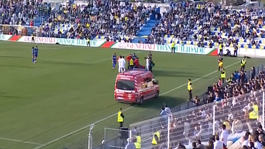 VÍDEO: Lucão perdeu os sentidos durante O Elvas-Vitória SC