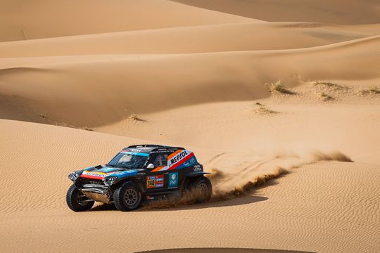 Dakar: João Ferreira perde meia hora mas mantém 9.ª posição da geral