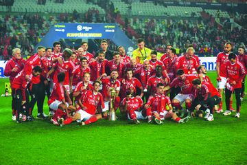 Benfica foi a 2009 para matar saudades de 2016