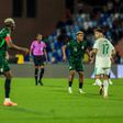 Nigéria garantiu lugar nas meias-finais da CAN após vitória por 2-0 sobre a Argélia, mas o jogo acabou em caos no relvado
