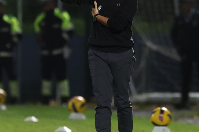 Hugo Oliveira, treinador do Famalicão - Foto: Kapta +/Catarina Morais