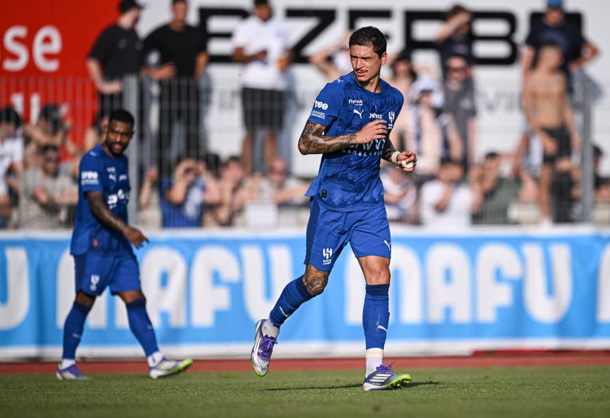 Darwin foi associado ao Fenerbahçe