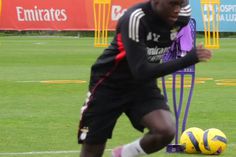 As primeiras imagens do regresso de Bruma aos treinos do Benfica