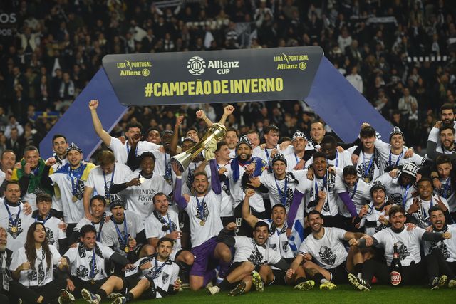 O Vitória foi vencedor da edição 2025/2026 da Taça da Liga com todo o merecimento. Foi um título verdadeiramente conquistado — Foto: MIGUEL NUNES