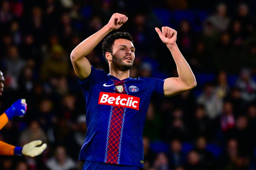 Gonçalo Ramos foi titular na equipa de Luis Enrique