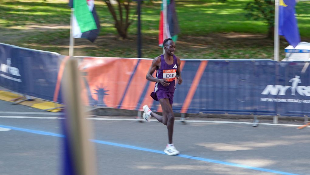 Queniano Albert Korir obteve resultados de relevo em 2025