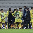 Desilusão dos jogadores do Tondela, depois da derrota frente ao Moreirense - Foto: Manuel Fernando Araújo/Lusa