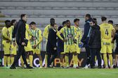 Desilusão dos jogadores do Tondela, depois da derrota frente ao Moreirense (0-2), em janeiro - Foto: Manuel Fernando Araújo/Lusa