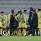 Desilusão dos jogadores do Tondela, depois da derrota frente ao Moreirense - Foto: Manuel Fernando Araújo/Lusa
