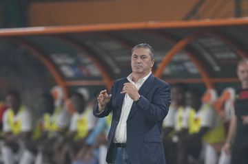 Mercado oficial: José Peseiro assume desafio no Egito
