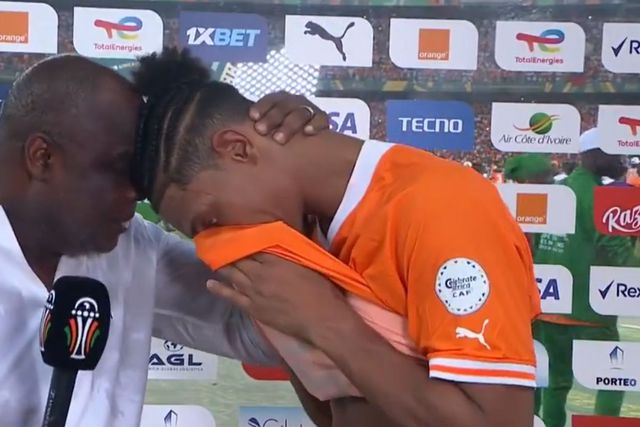 Vídeo: Haller não se conteve e chorou com o jornalista após ganhar o CAN