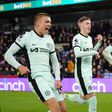 Chelsea volta a vencer com golo de Enzo e sobe ao 10.º lugar
