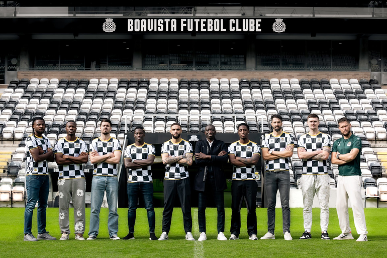Mercado (oficial): Boavista anuncia nove reforços de uma assentada