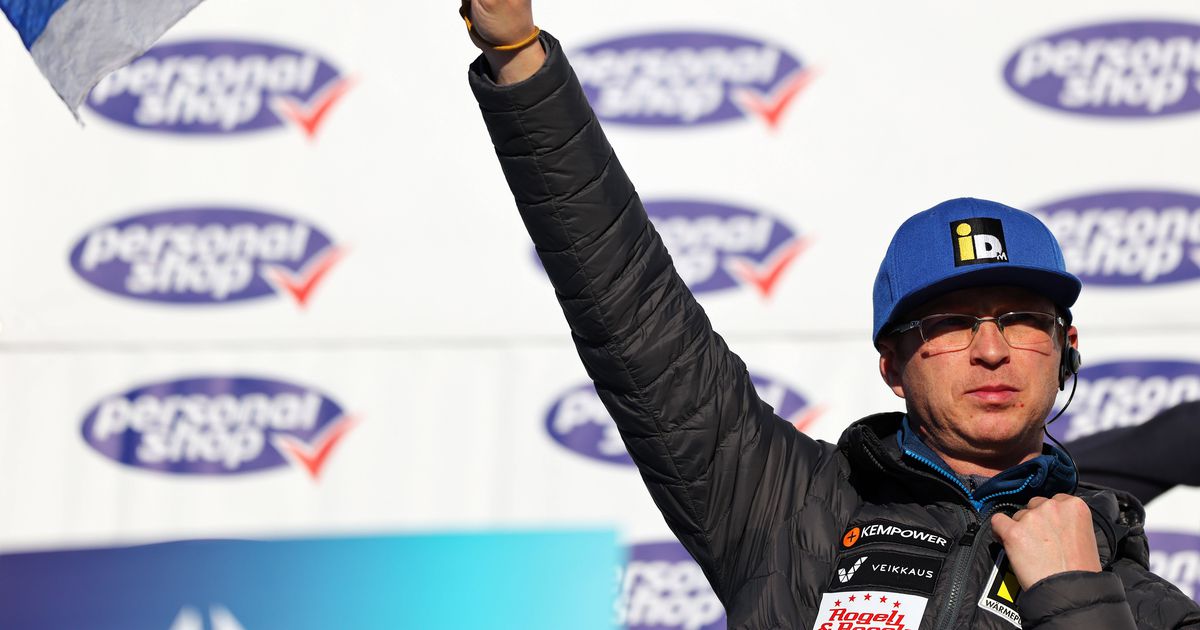 Treinador embebedou-se e foi mandado de imediato para casa