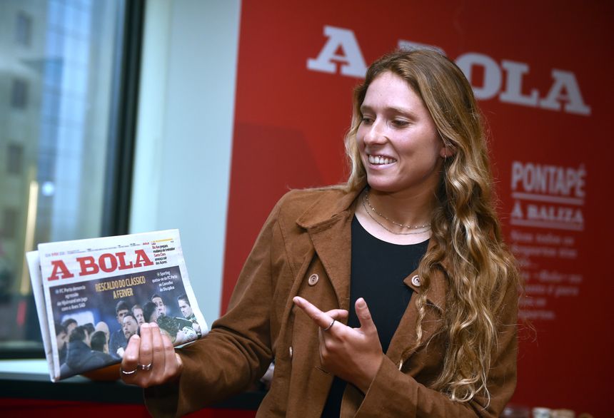 Desde cedo que o surf entrou na vida de Francisca Veselko. Foto: Miguel Nunes