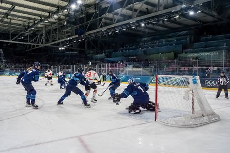 JO: Federação de hóquei no gelo quer reintegrar já Rússia e Bielorrússia