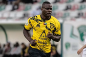 Balotelli com a camisola do Al Ittifaq - Foto: Balotelli/Instagram