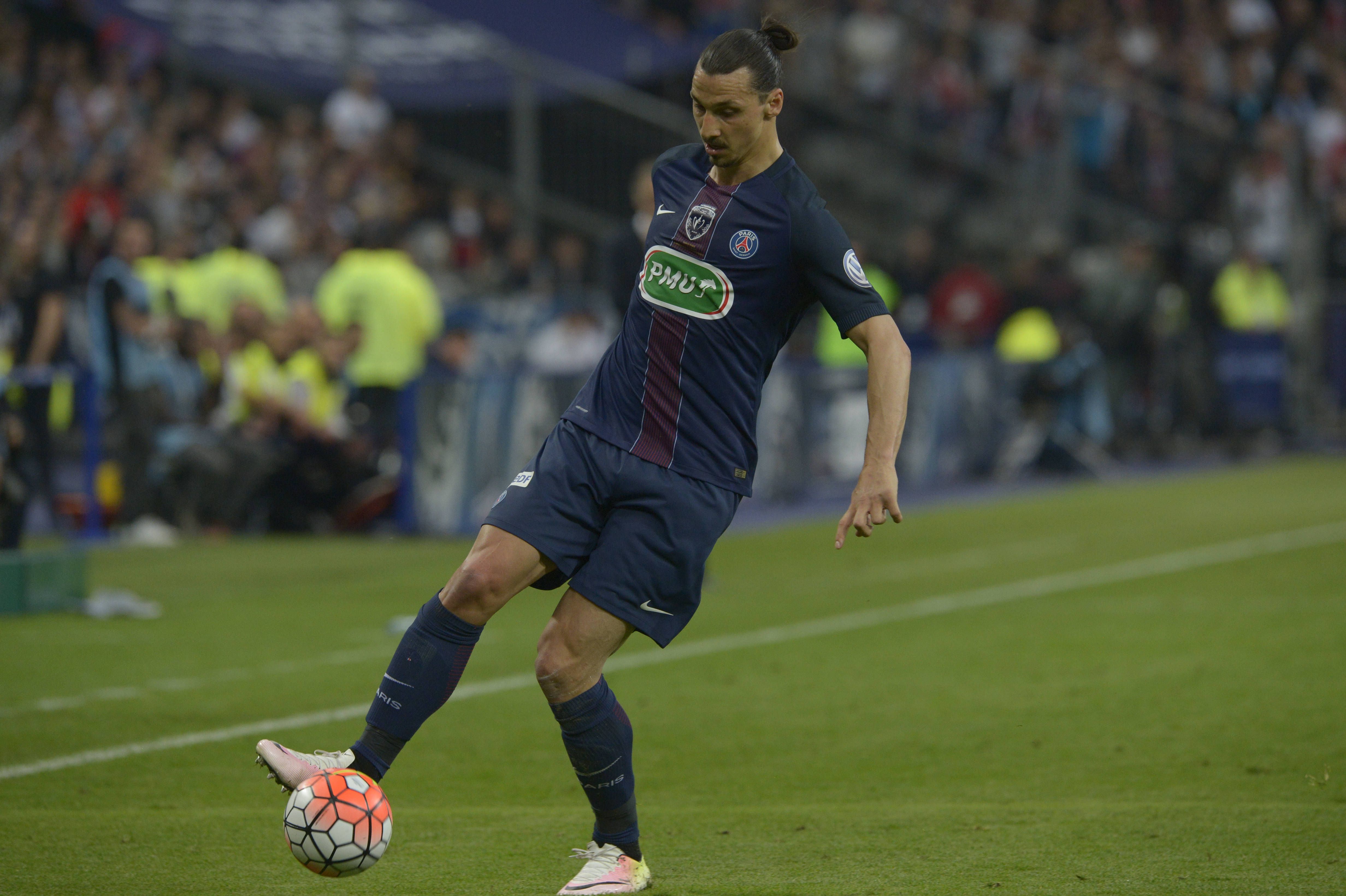 Ibrahimovic com 10 títulos: Serie A - 5, Ligue 1 - 4 e LaLiga - 1