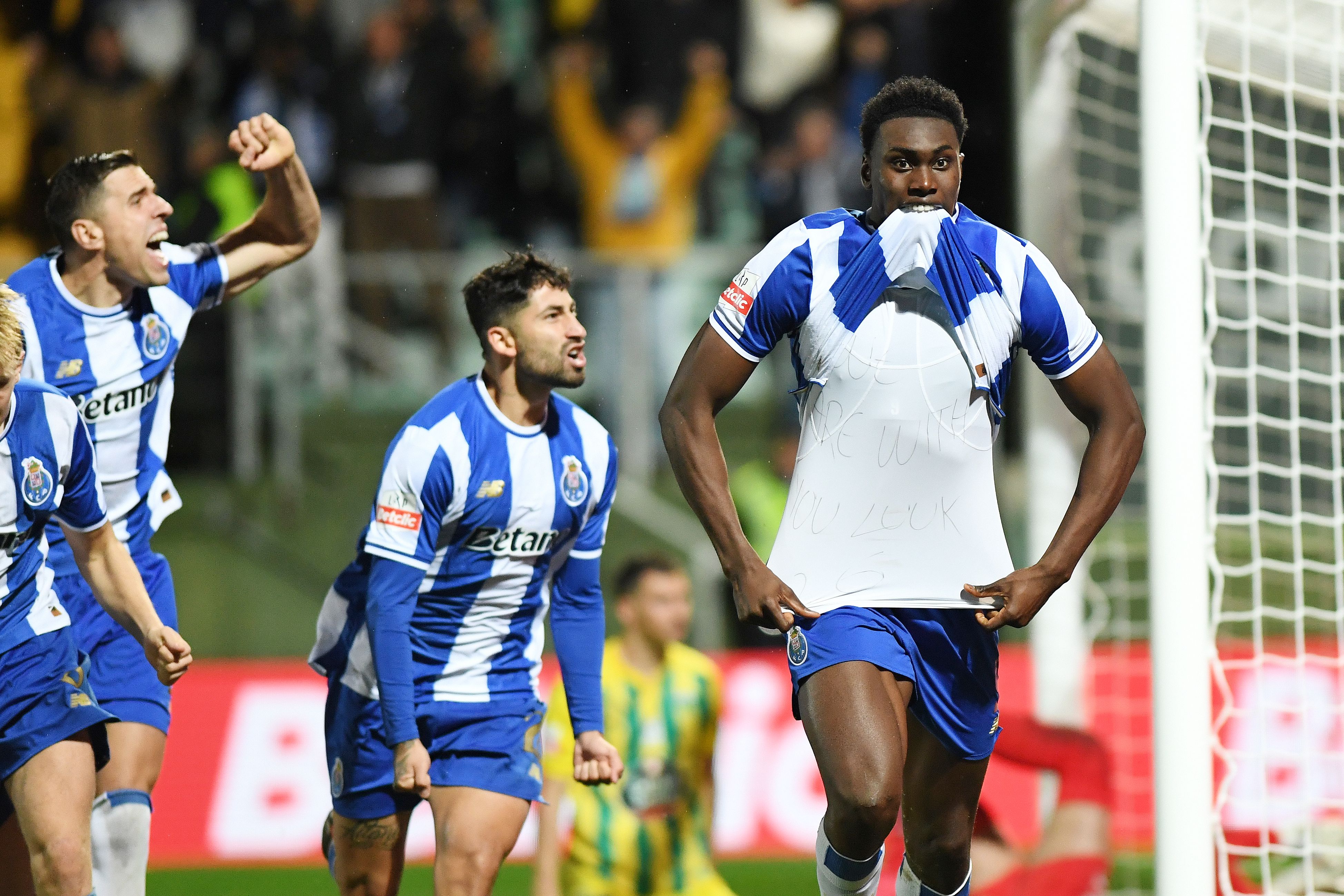 Samu, que se lesionou com gravidade, é apenas o sexto jogador mais influente da Liga, uma surpresa, considerando que marcou quase um terço dos golos do FC Porto na prova. Tem 13 finalizações e um passe para golo (Foto: Imago)