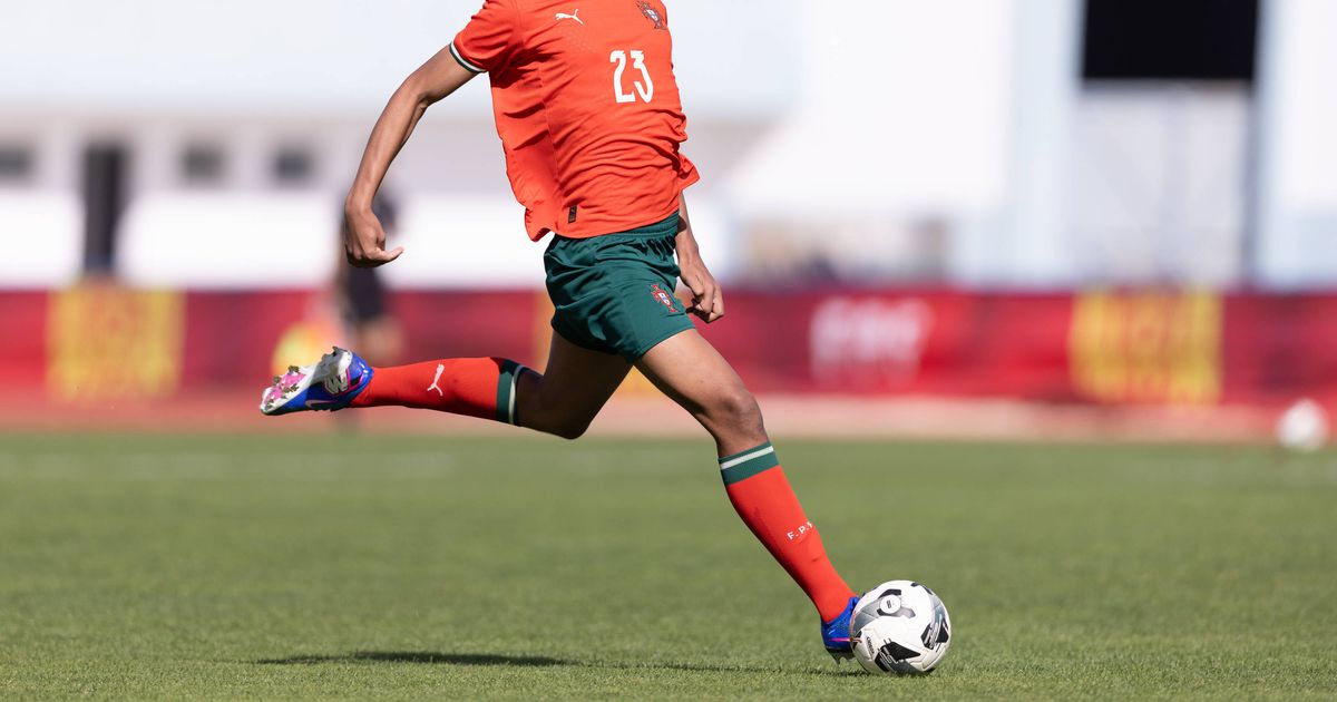 Cristianinho assiste (sem ver) na vitória da Seleção sub-16