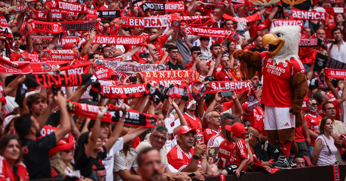 Bilhetes para o Real Madrid-Benfica esgotaram