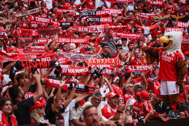 Adeptos do Benfica no estádio (foto: SL Benfica)